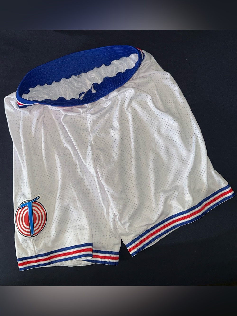 Men’s Tune Squad Basketball Shorts - New Without Tags - Size Large